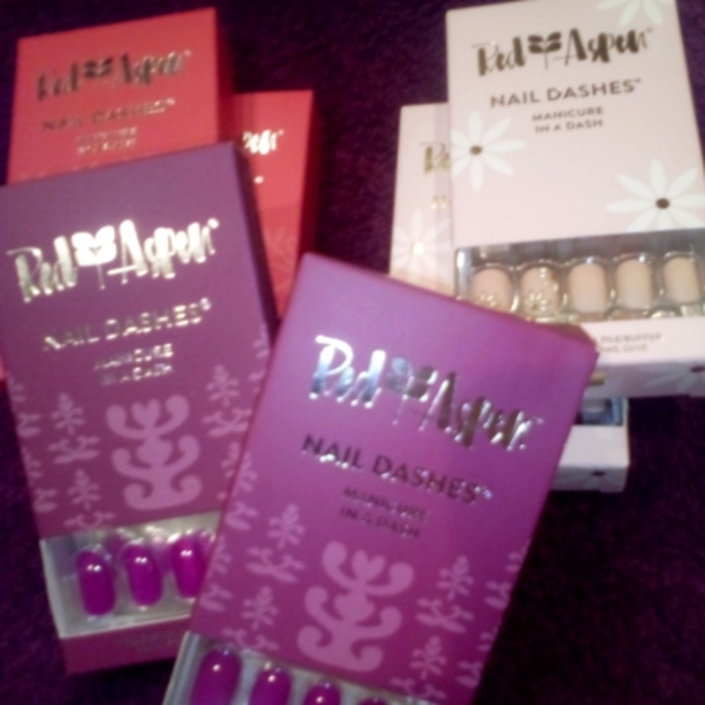 Red Aspen Nail Dashes Kits